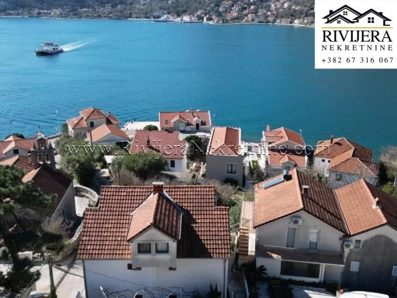 Prodaja, kuća, 90m², Lepetani, Tivat