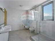 Izdavanje, kuća, 700m², Krašići, Tivat - image 12