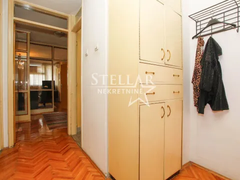 Rent, four bedroom apartment, 110m², Preko Morače, Podgorica - image 12