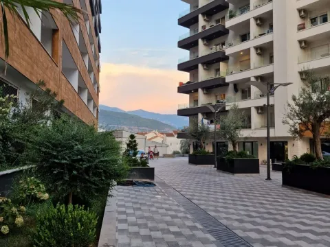 Prodaja, kuća, 27m², Budva, Crna Gora - image 4