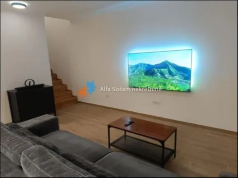 Izdavanje, trosoban stan, 77m², Autokomanda, Voždovac Sve Podlokacije - image 6