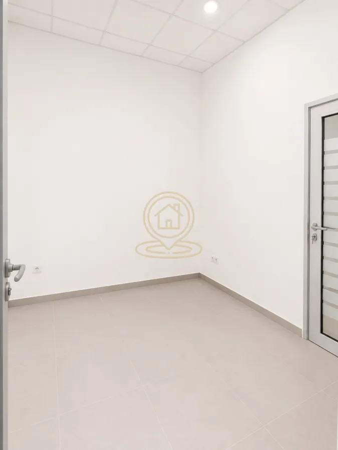 Rent, office space, 65m², Centar, Vrnjačka Banja