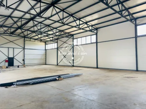 Izdavanje, poslovni prostor, 540m², Desimirovac, Kragujevac - image 12