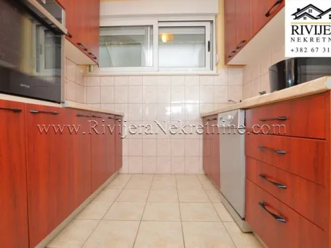 Prodaja, dvosoban stan, 73m², Centar, Herceg Novi - image 10