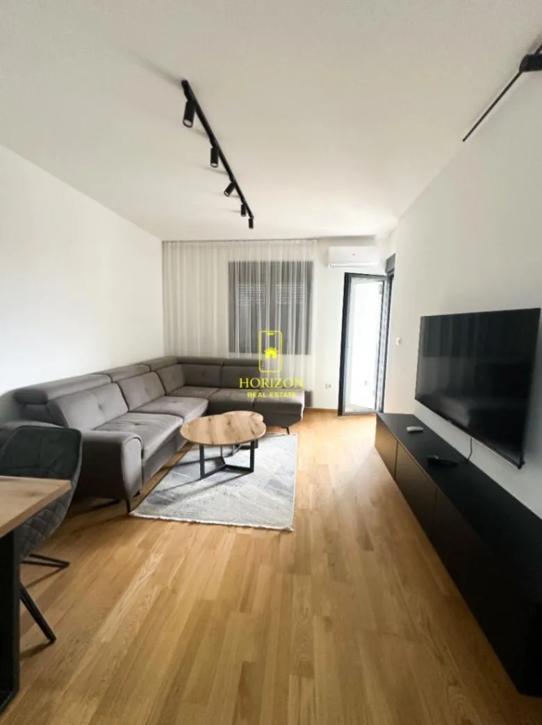 Prodaja, jednosoban stan, 45m², New City, Podgorica