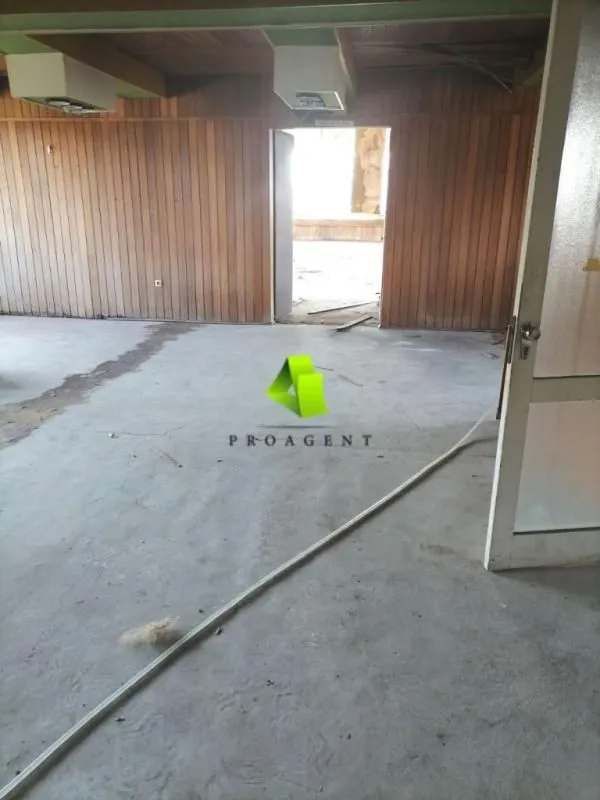 Rent, office space, 1900m², Svrljig, Srbija