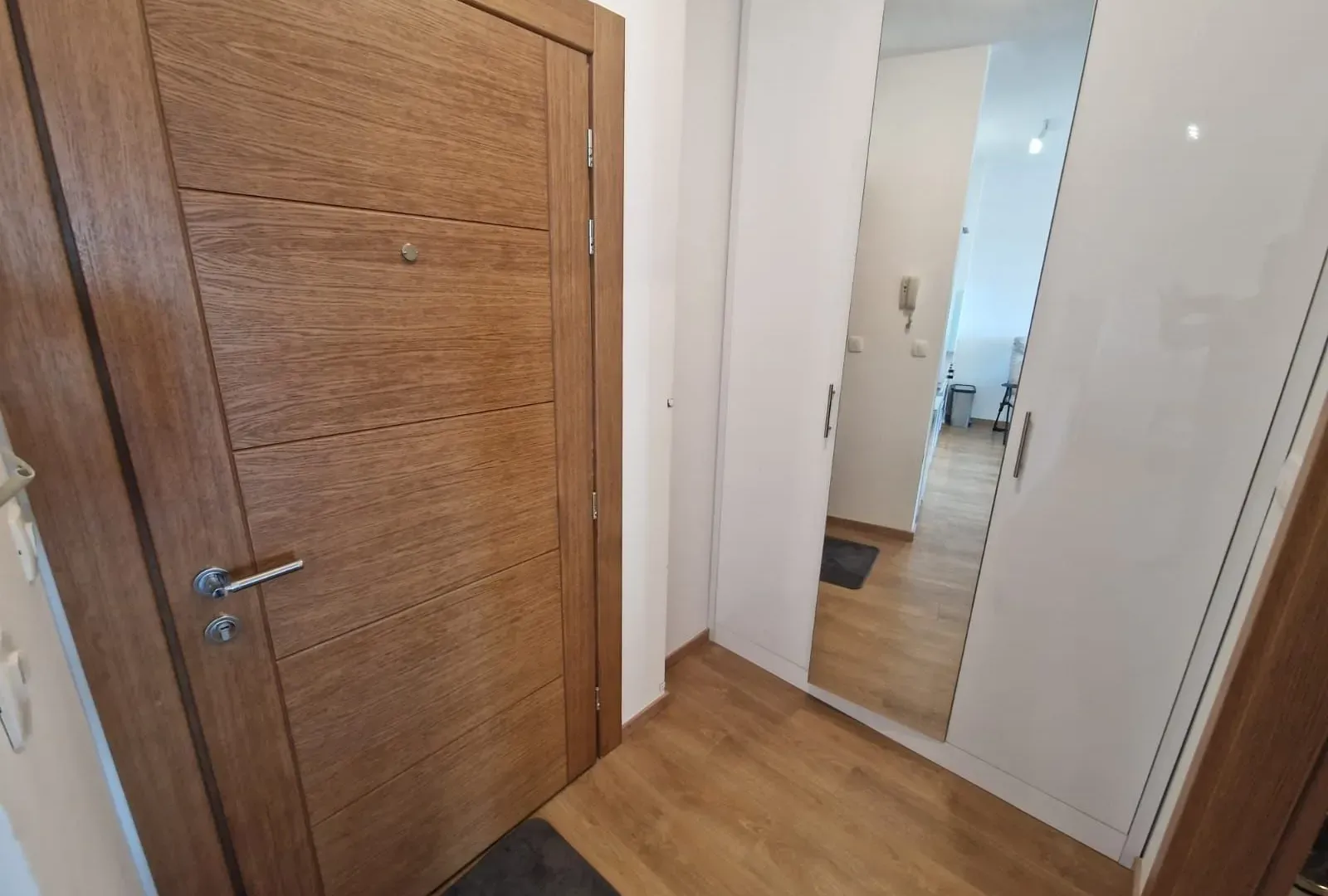 Prodaja, jednosoban stan, 50m², Rozino, Budva