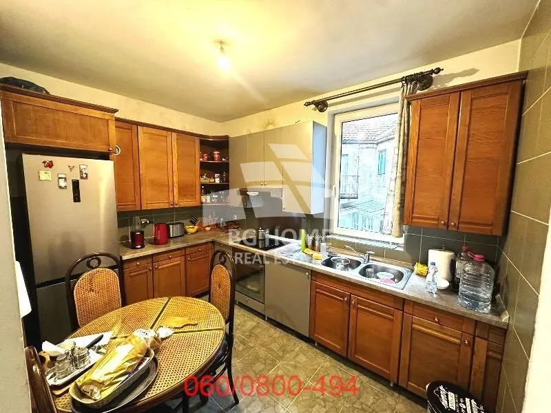 Prodaja, stan, 110m², Stari Grad, Beograd