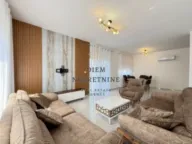 Izdavanje, dvosoban stan, 76m², Central Point, Podgorica - image 10