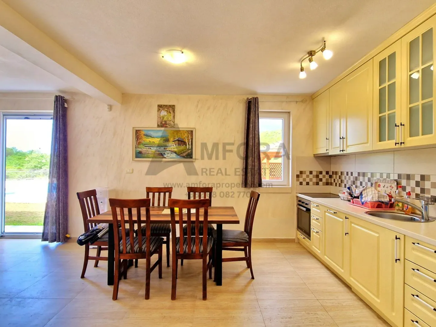 Rent, house, 185m², Zagora, Kotor