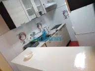 Izdavanje, trosoban stan, 80m², Stari Grad, Beograd - image 9