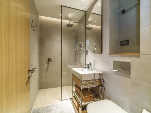 Prodaja, jednosoban stan, 55m², Porto Montenegro, Tivat - image 18