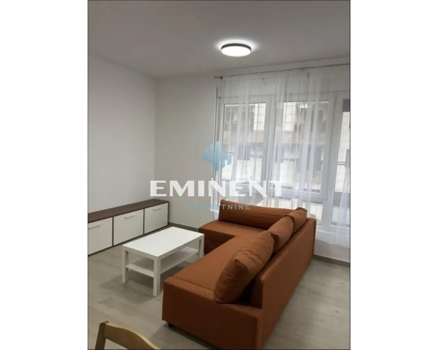 Rent, apartment, 40m², Crveni Krst, Beograd