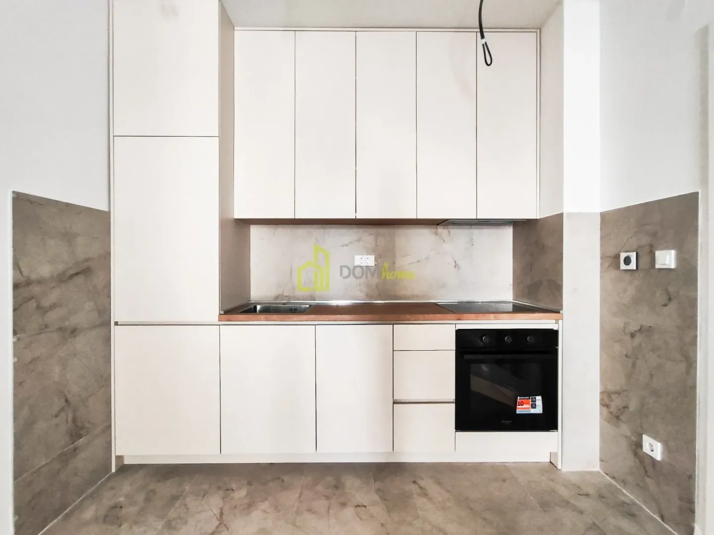 Izdavanje, jednosoban stan, 40m², Tološi, Podgorica