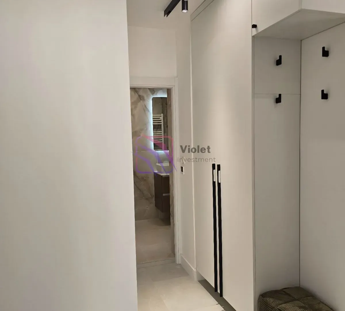 Prodaja, dvosoban stan, 72m², Centar, Tivat
