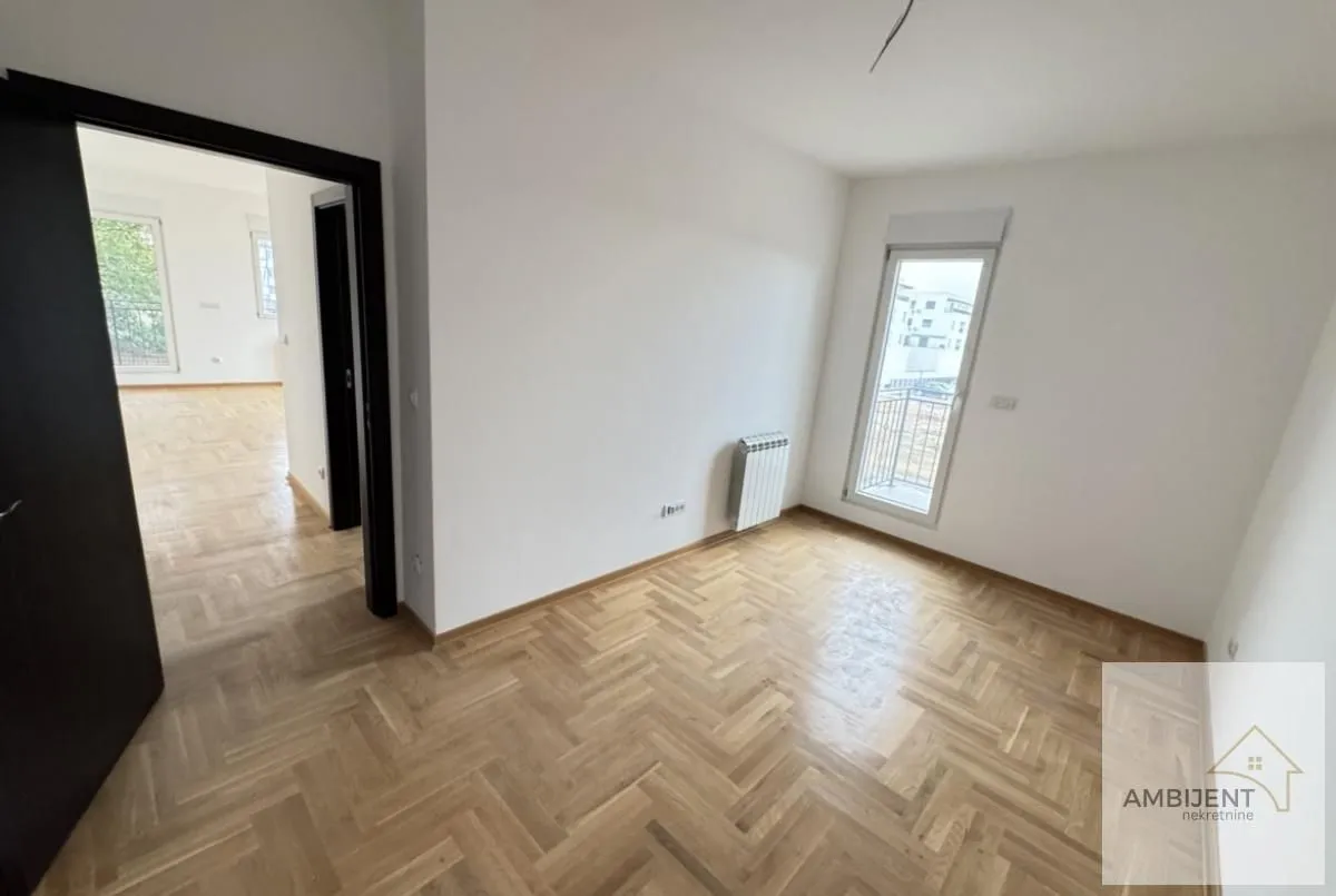 Sale, three bedroom apartment, 69m², Surčin, Beograd