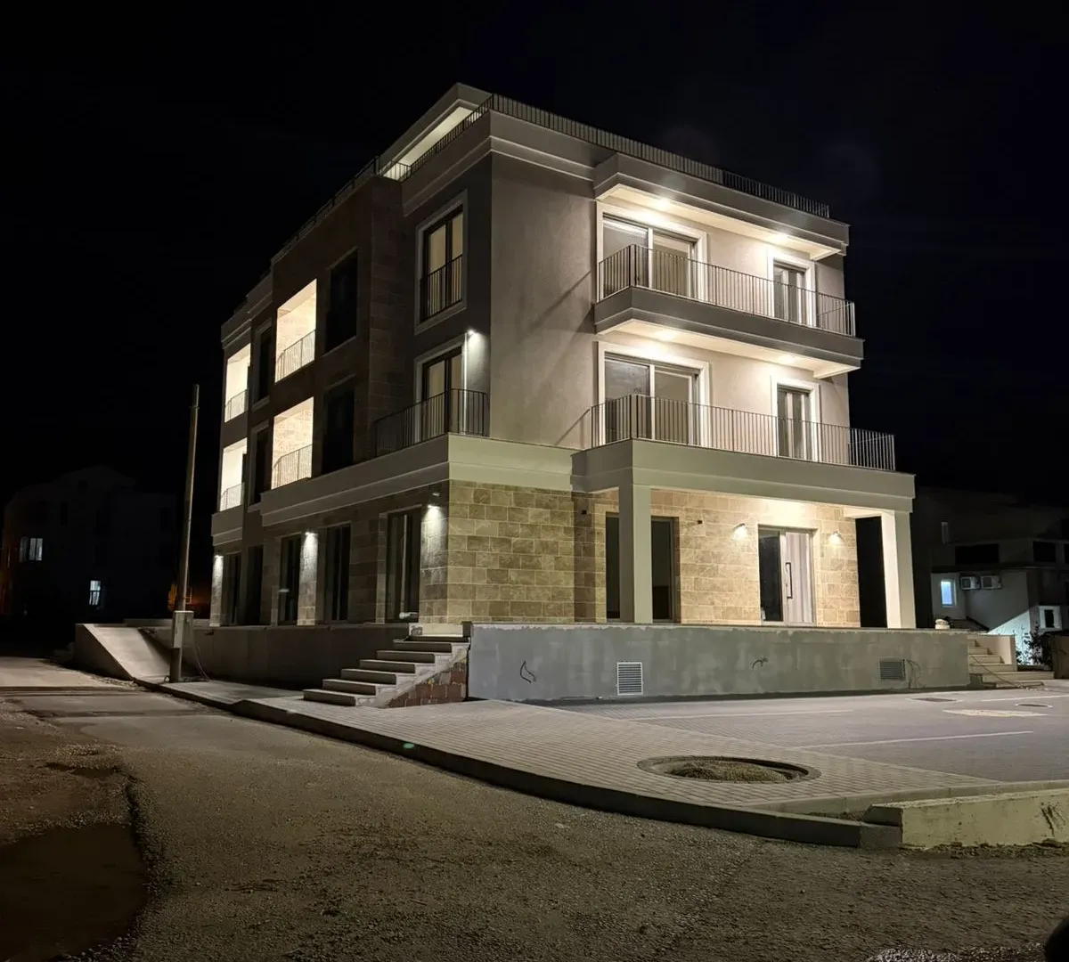 Rent, one bedroom apartment, 33m², Mrčevac, Tivat