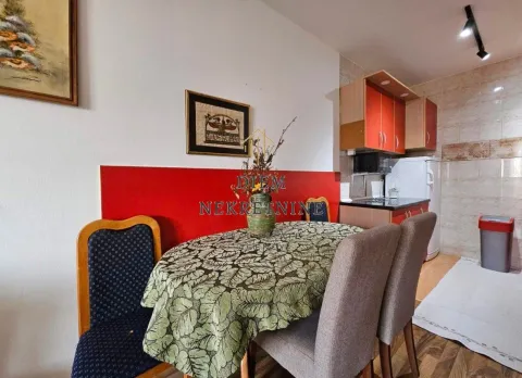 Izdavanje, jednosoban stan, 50m², Centar, Bar - image 15