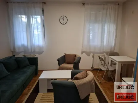 Izdavanje, garsonjera, 26m², Socijalno, Novi Sad Sve Podlokacije - image 4