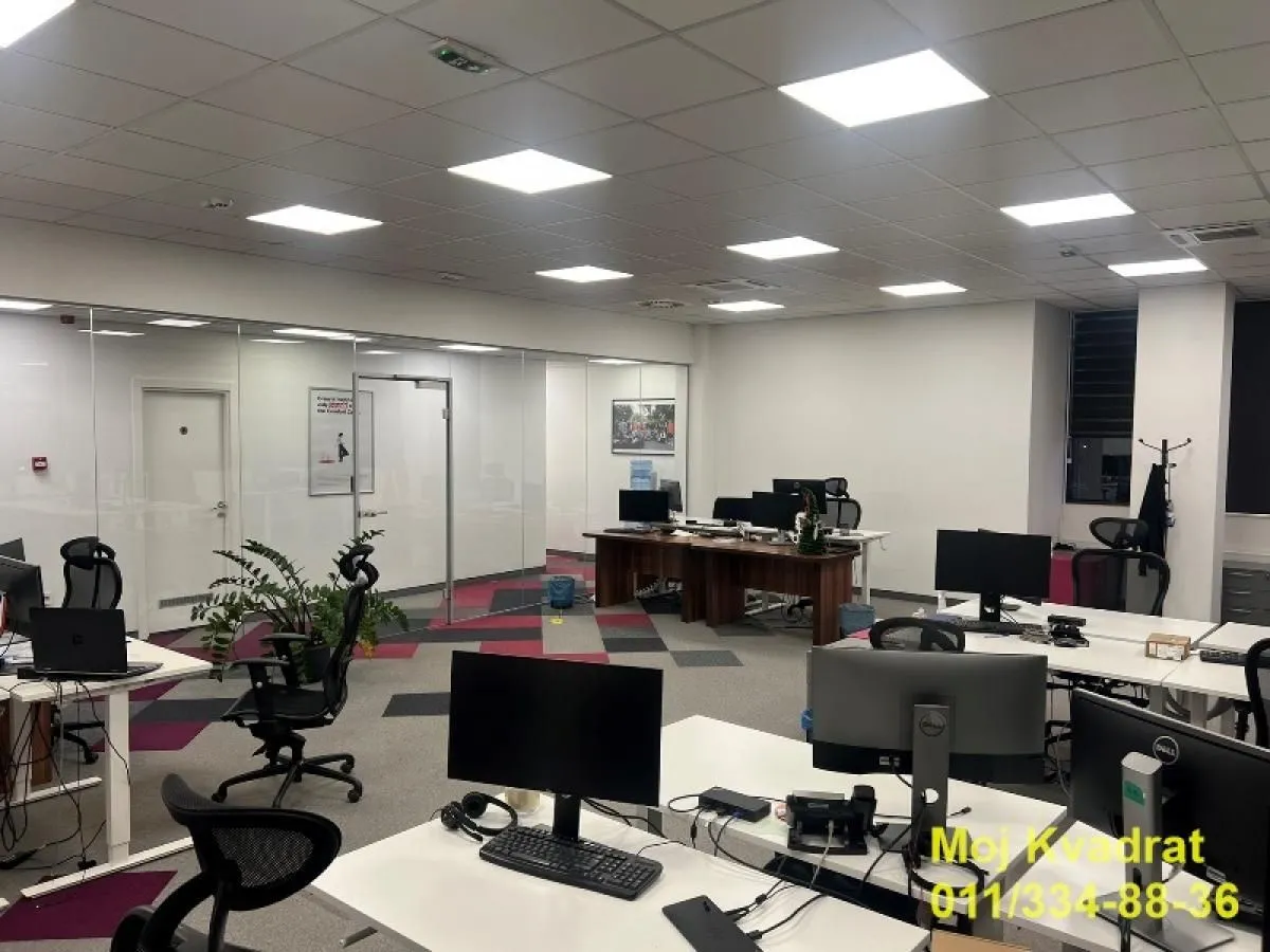 Rent, office space, 432m², Stari Merkator, Novi Beograd Sve Podlokacije