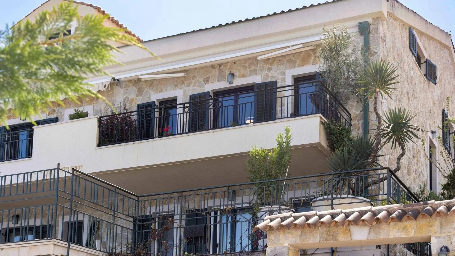 Prodaja, trosoban stan, 122m², Krašići, Tivat