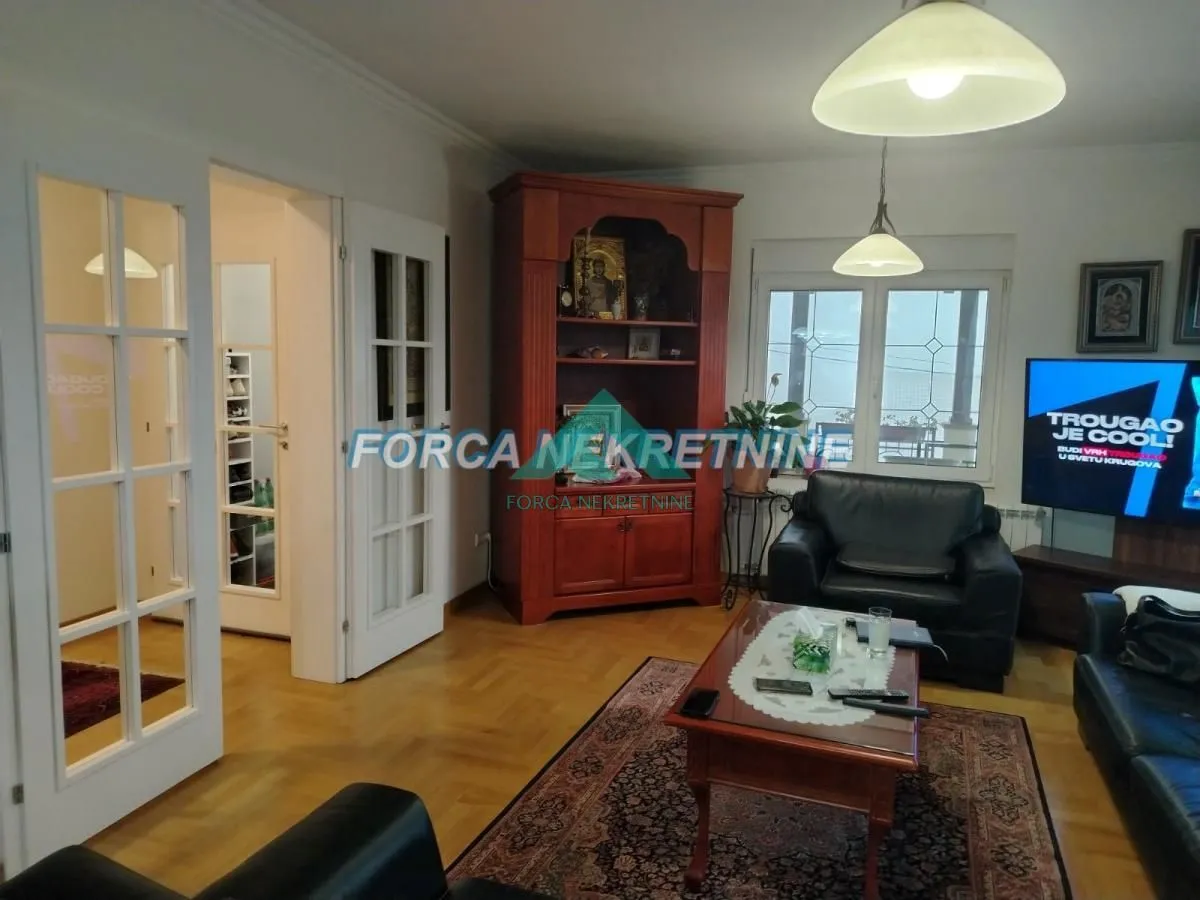 Prodaja, kuća, 431m², Višnjička Banja, Palilula Sve Podlokacije