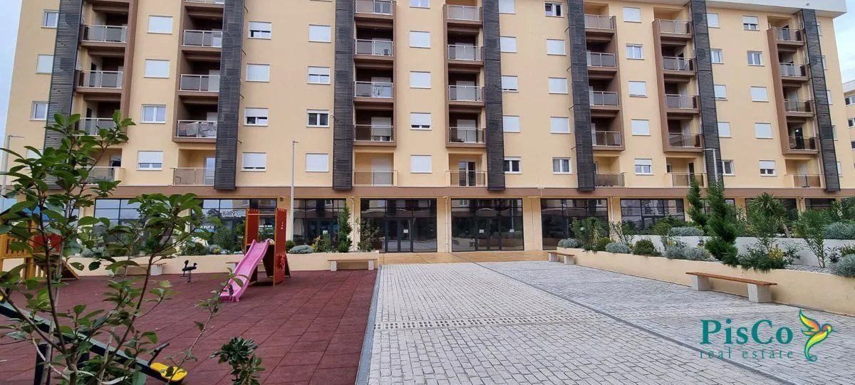 Prodaja, poslovni prostor, 1m², New City, Podgorica