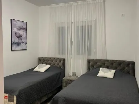 Sale, two bedroom apartment, 69m², Budva, Crna Gora - image 14