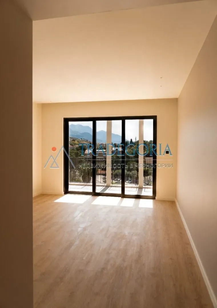 Prodaja, dvosoban stan, 89m², Tivat, Crna Gora