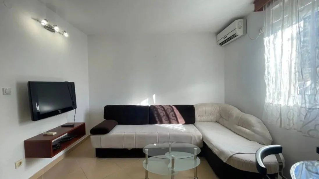 Sale, one bedroom apartment, 42m², Lazi, Budva