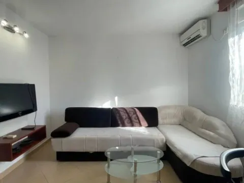 Sale, one bedroom apartment, 42m², Lazi, Budva