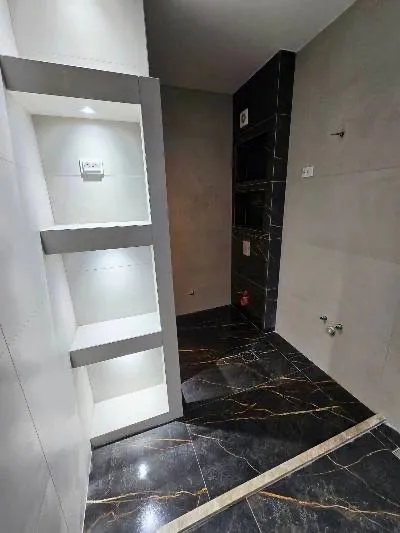 Prodaja, dvosoban stan, 72m², Stari Aerodrom, Podgorica