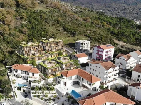 Sale, two bedroom apartment, 70m², Tivat, Crna Gora - image 24