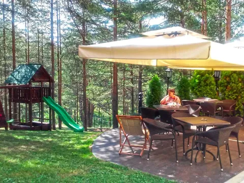 Prodaja, kuća, 1400m², Zlatibor, Srbija - image 4