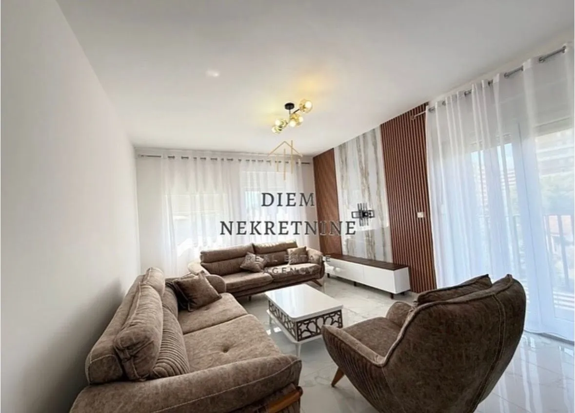 Rent, two bedroom apartment, 76m², Central Point, Podgorica