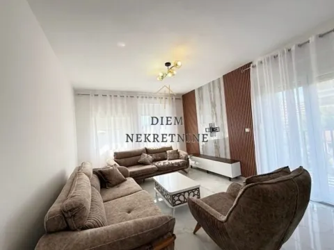 Rent, two bedroom apartment, 76m², Central Point, Podgorica - image 3
