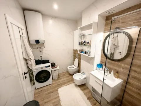 Prodaja, dvosoban stan, 94m², Podgorica, Crna Gora - image 3