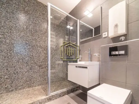 Izdavanje, trosoban stan, 140m², Preko Morače, Podgorica - image 9