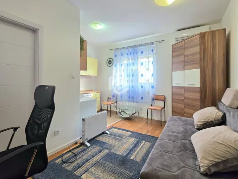 Izdavanje, stan, 20m², Zabjelo, Podgorica - image 1