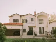 Prodaja, kuća, 460m², Zagorič, Podgorica - image 2