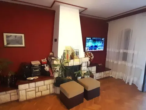 Prodaja, kuća, 362m², Rumenka, Novi Sad Sve Podlokacije - image 7