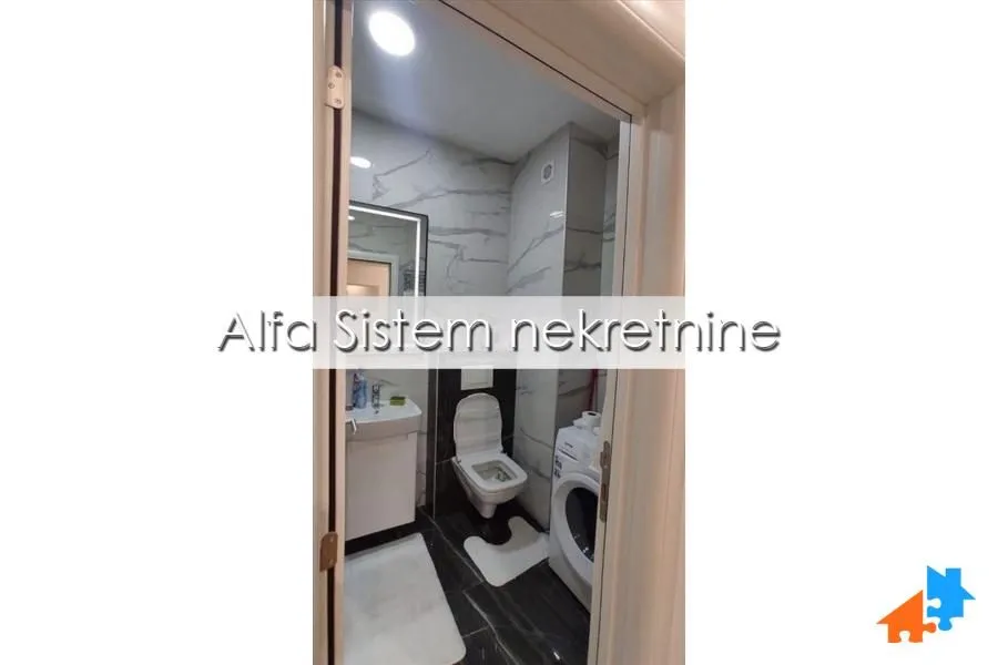 Izdavanje, dvosoban stan, 50m², Đeram Pijaca, Beograd