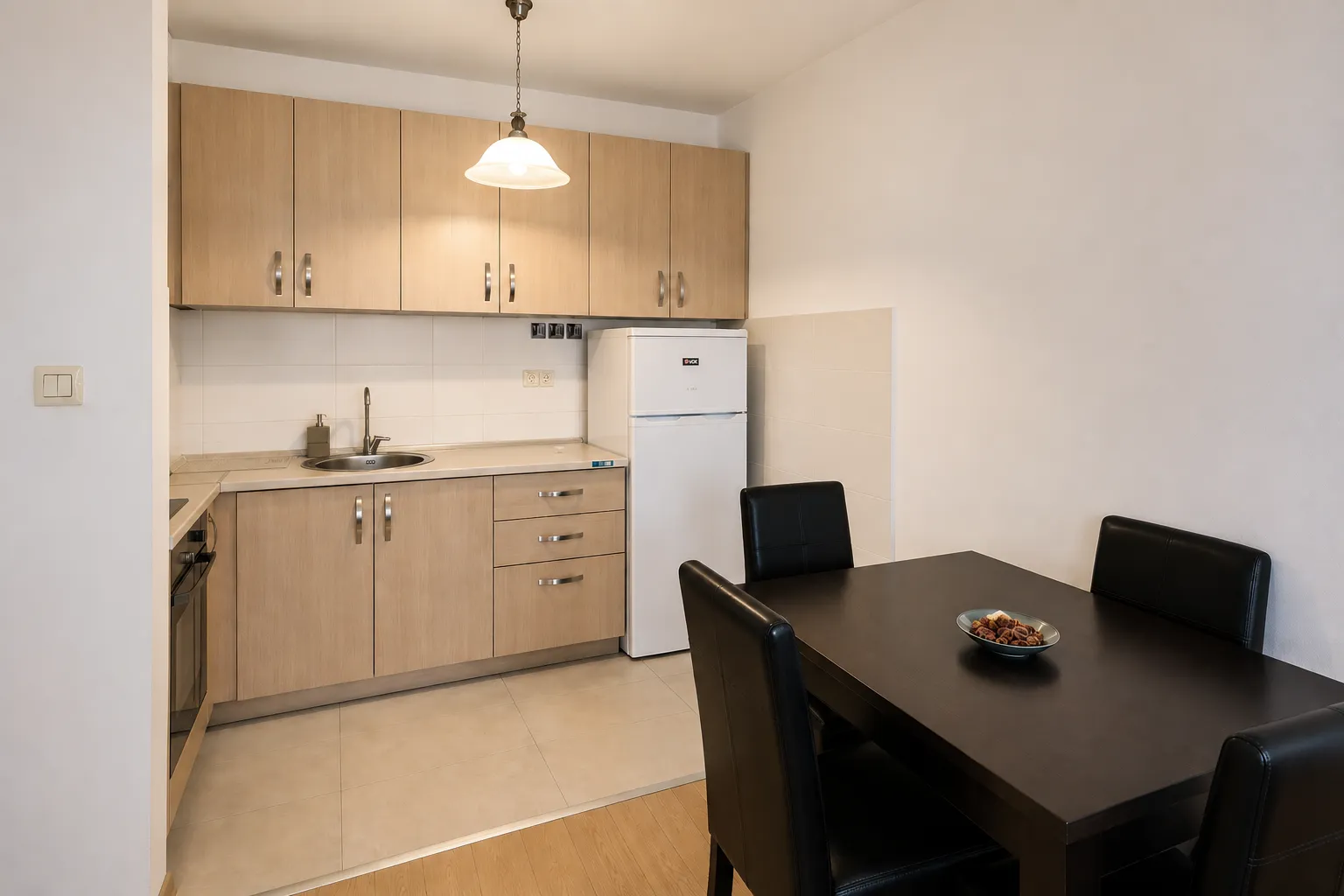 Izdavanje, jednosoban stan, 48m², City Kvart, Podgorica