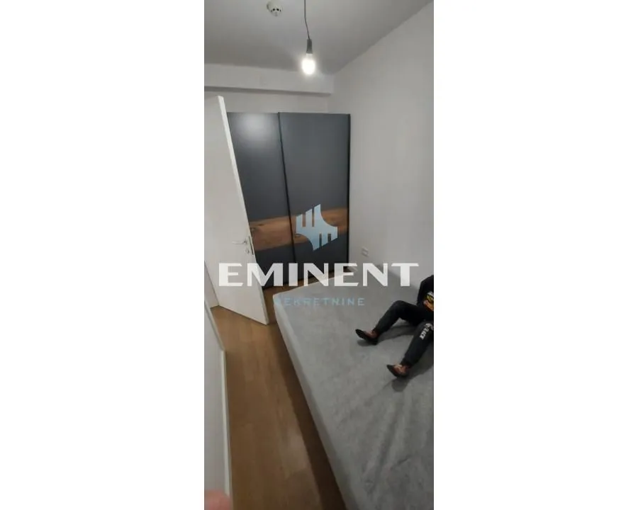 Izdavanje, dvosoban stan, 40m², Novi Beograd Blok 67, Novi Beograd Sve Podlokacije