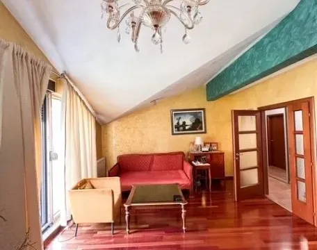 Prodaja, dvosoban stan, 90m², Gorica C, Podgorica - image 7