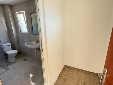 Sale, two bedroom apartment, 88m², Šušanj, Bar - image 3