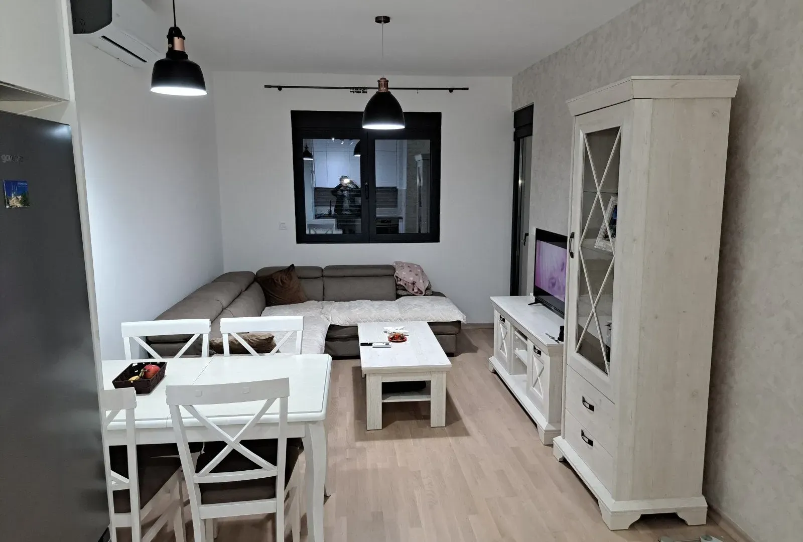 Izdavanje, stan, 45m², Pobrežje, Podgorica