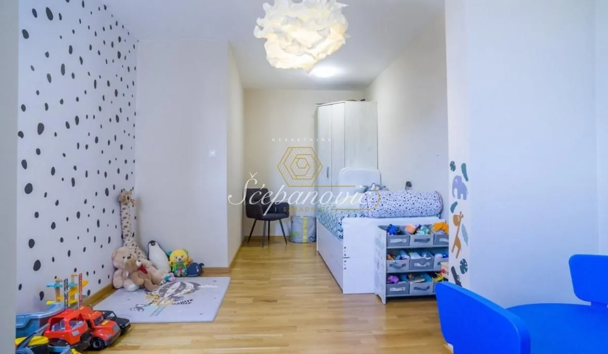 Sale, four bedroom apartment, 113m², Bulevar patrijarha Pavla, Novi Sad Sve Podlokacije