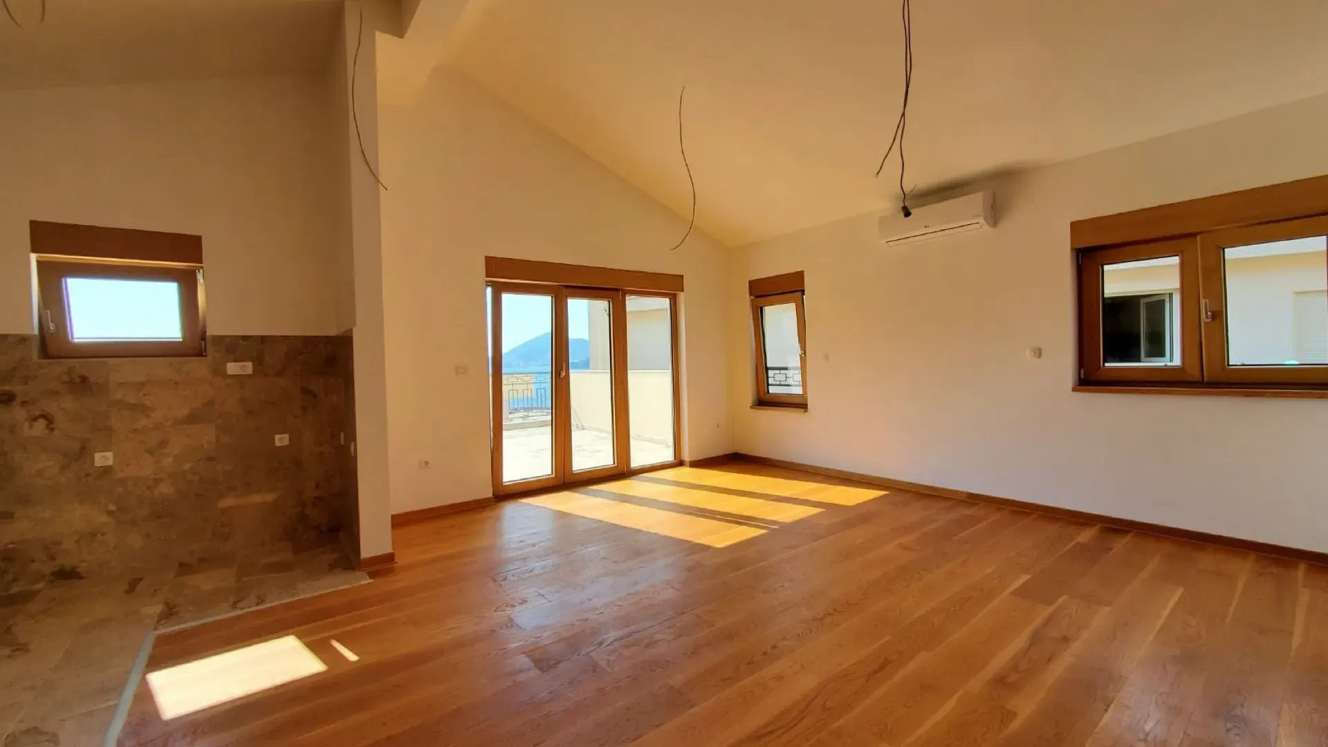 Sale, apartment, 136m², Pržno, Budva