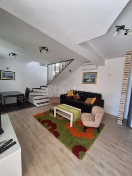 Rent, two bedroom apartment, 80m², Tivat, Crna Gora - image 4